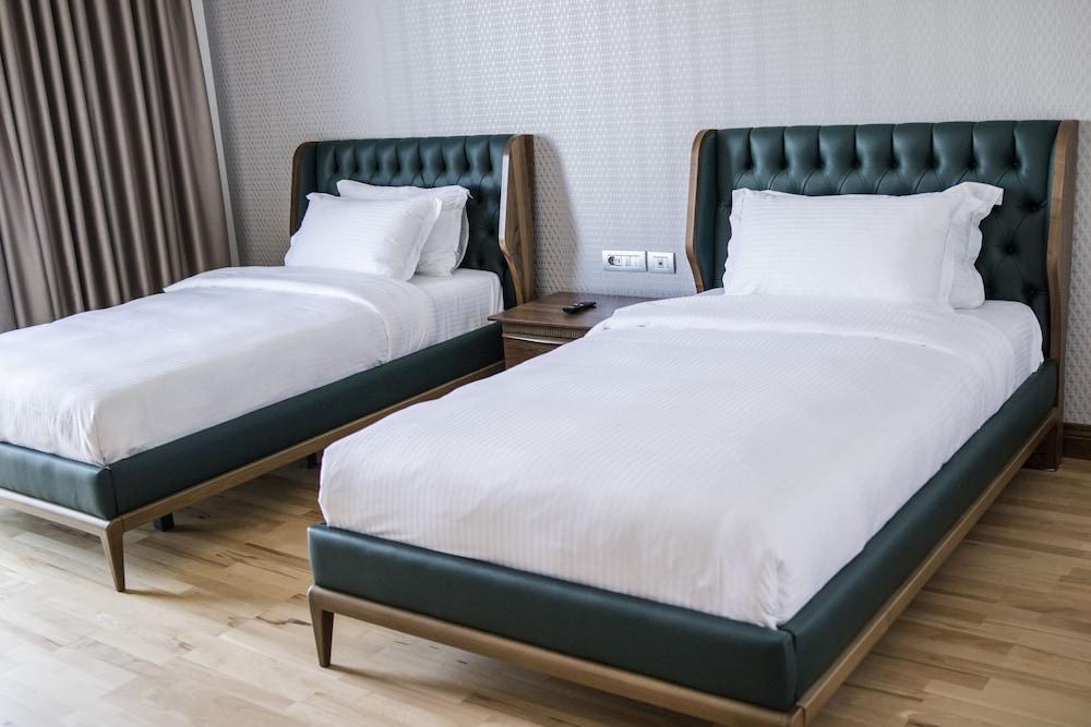 Prestige Resort Durres Qerret Ngoại thất bức ảnh