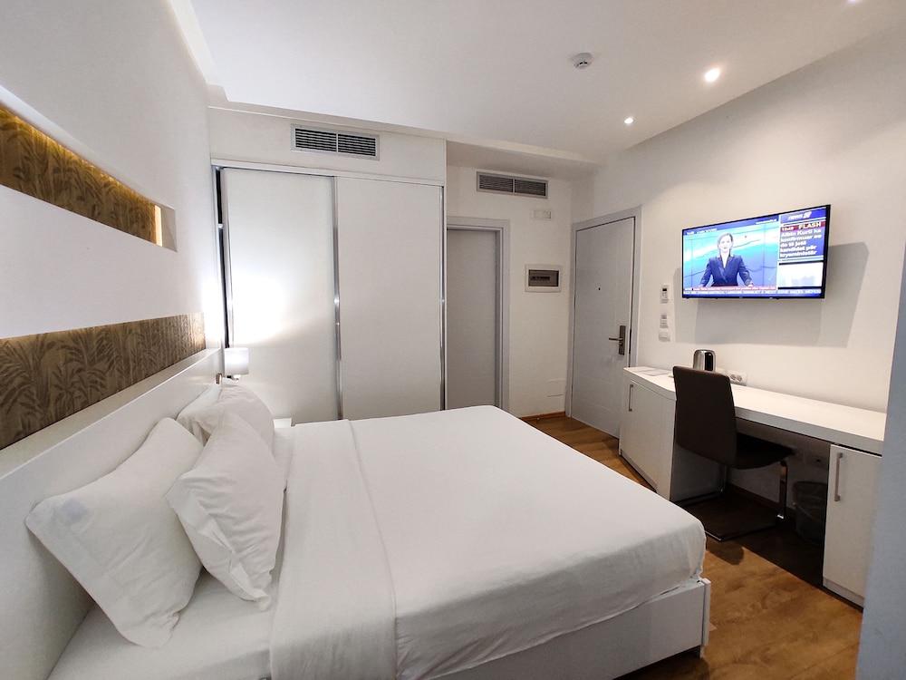 Prestige Resort Durres Qerret Ngoại thất bức ảnh